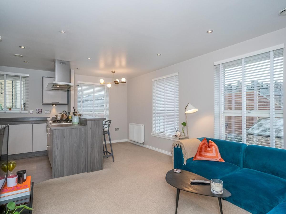 Cosy Modern Flat Pass The Keys Appartement