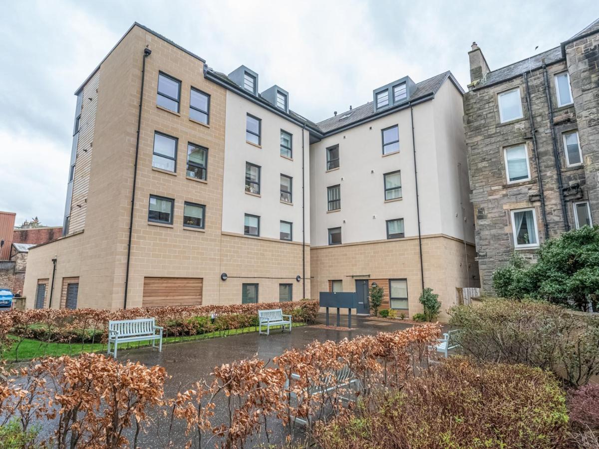 Cosy Modern Flat Pass The Keys *